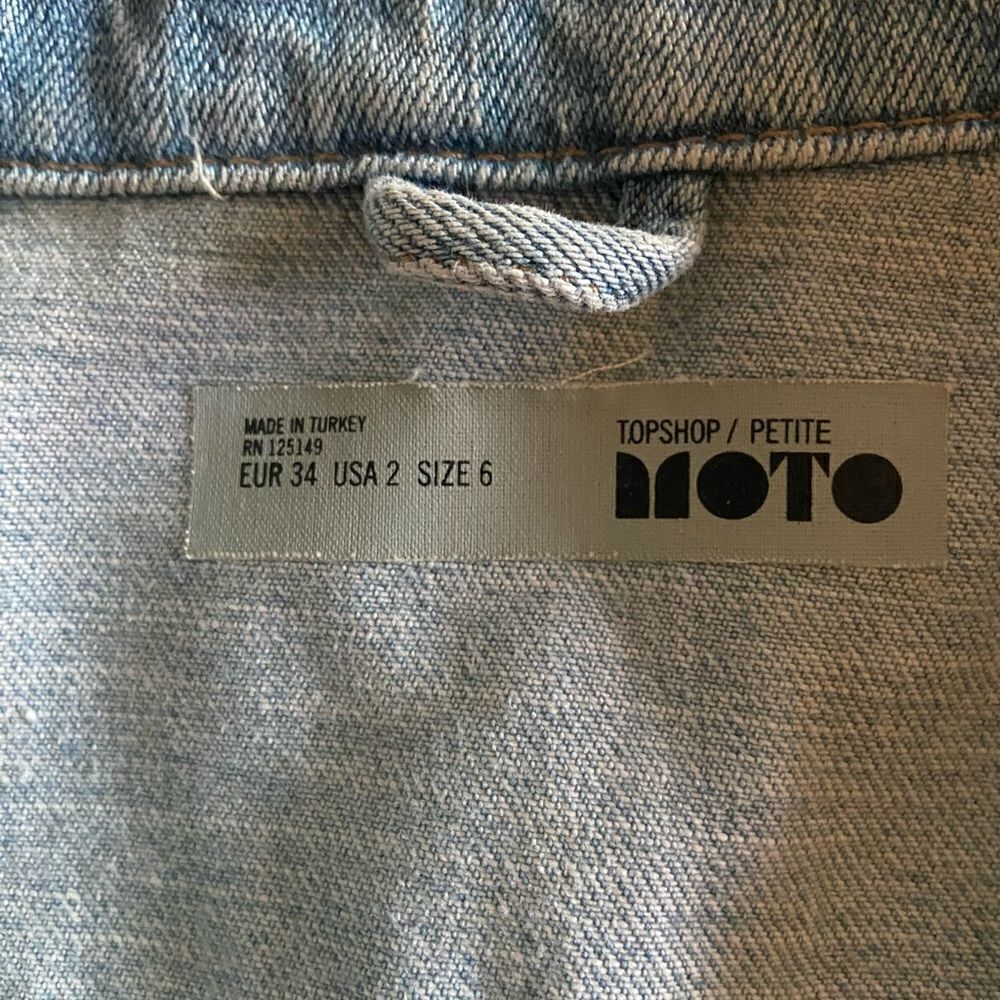 Topshop Oversized Light Washed Denim Jacket - Picture 4 of 6